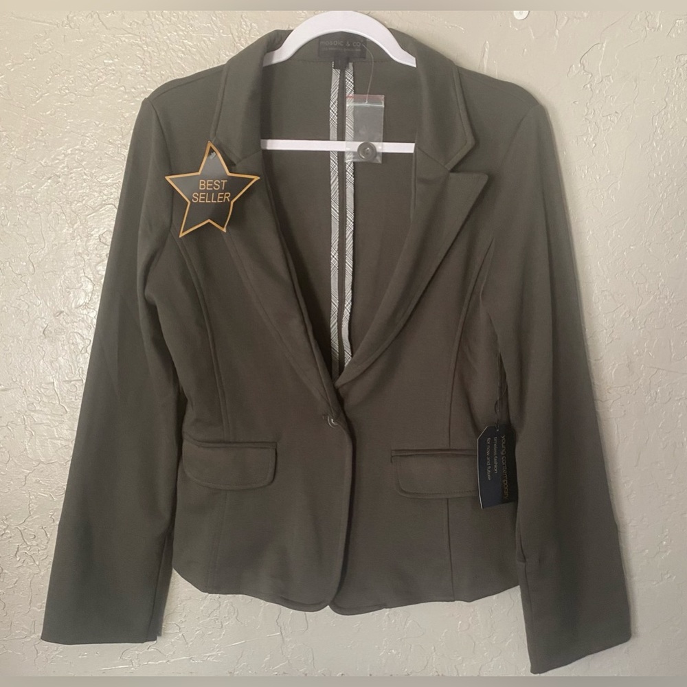 Mosaic & Co Women's size Large Single Button Olive Green Blazer NWT